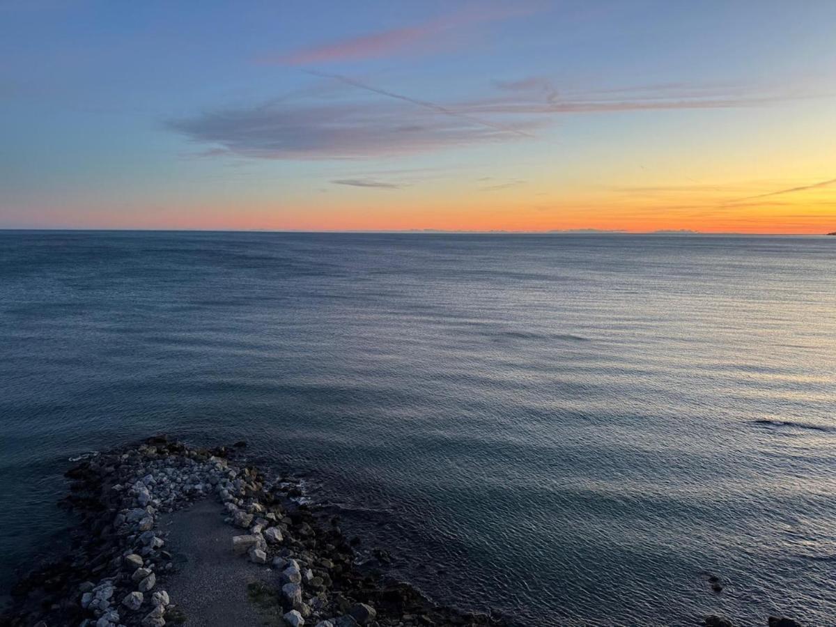 Primera Linea De Playa Benalmadena La Perla Playa Paraiso Екстериор снимка