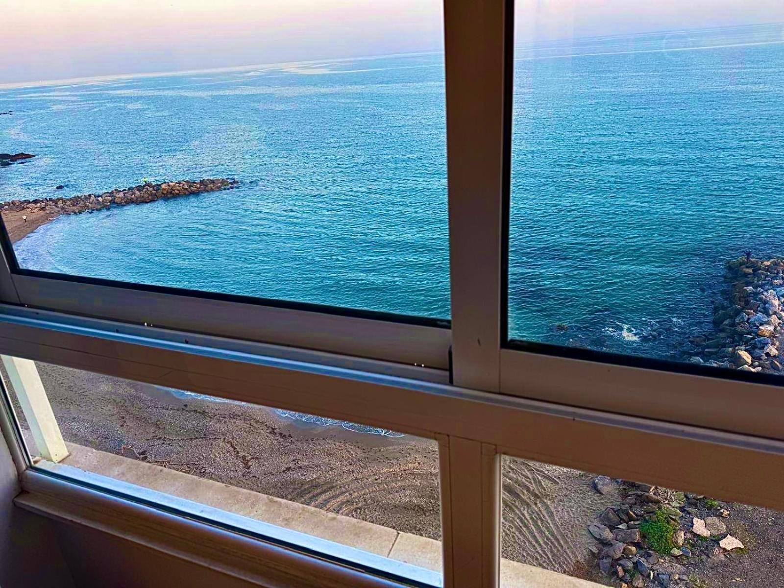Primera Linea De Playa Benalmadena La Perla Playa Paraiso Екстериор снимка